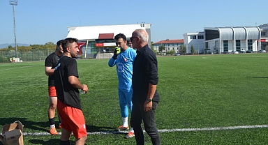 METİN NEZOR, SAKATLANAN OYUNCULARLA KONUŞTU