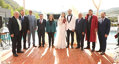 Vali Arslan Nikah törenine katıldı