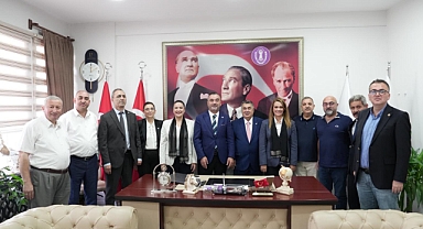 İyi Parti’den Esnaf ve Sanatkarlar Odasına ziyaret