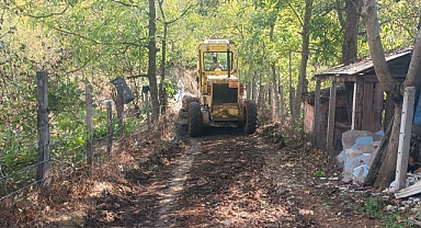Köyde Yol Altyapısı Güçlendiriliyor