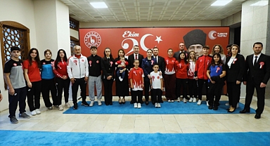 Akkaş ,Cumhuriyet Bayramı Resepsiyonuna katıldı