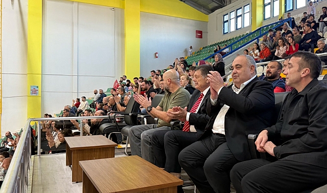 Aldatmaz'dan Volley Academy takımına destek