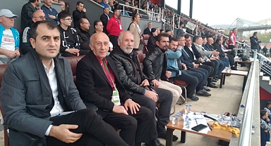 ASKF Başkanı Gözlemci ile maçı izledi