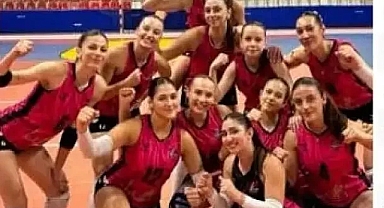 Bartın Volley Academy 3'te 3 yaptı