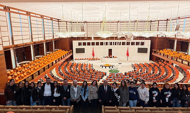 BARTINLI ÖĞRENCİLERDEN ANKARA ÇIKARMASI