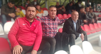 Bartınspor eski başkanları Merzifon maçını izledi