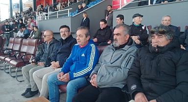 Bartınspor yönetimi protkolde izledi