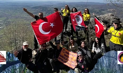 Cumhuriyet’in 102. Yılına Zirvede Kutlama