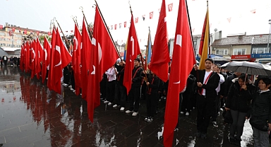 Cumhuriyet'in 102. Yılında Çelenk Sunma Töreni