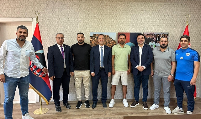 Emrah Bayraktar Kulüp Ziyaretlerine Devam Ediyor