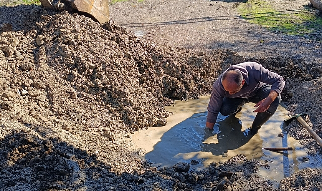 Su Arızası Onarılıyor