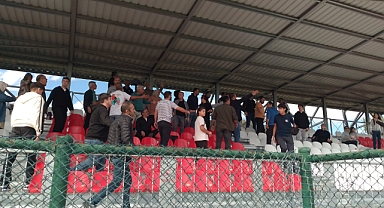 Tribünlerde gerginlik yaşandı