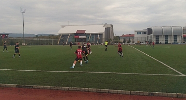 U14'de 2 takım puanları paylaştı