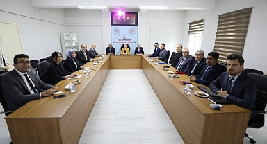 Vali Brifing Aldı