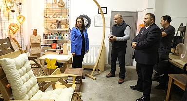 Vali İşletmeleri Ziyaret Etti