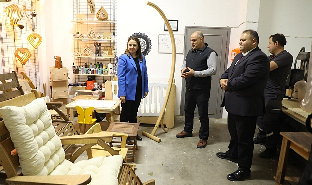 Vali İşletmeleri Ziyaret Etti
