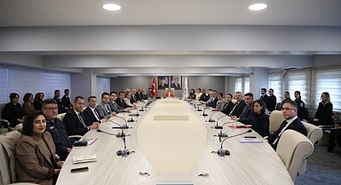 VALİLİKTE '25 KASIM' TOPLANTISI