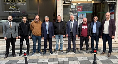  Akın’dan Esnaf Ziyareti