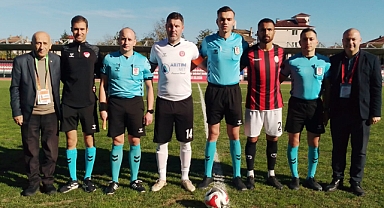 Altınçbuk, maçın hakemlerine başarılar diledi