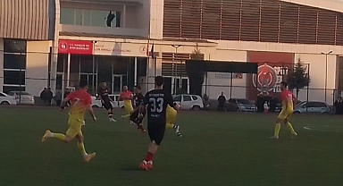 Arıt Kayadibispor seriyi 4 maça çıkardı