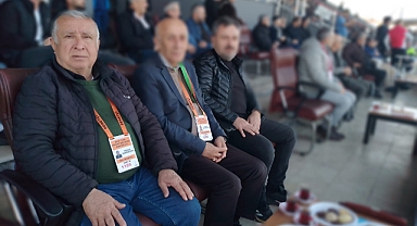 ASKF Başkanı gözlemci ile maçı izledi
