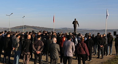 Atatürk Özlem Ve Saygıyla Anıldı