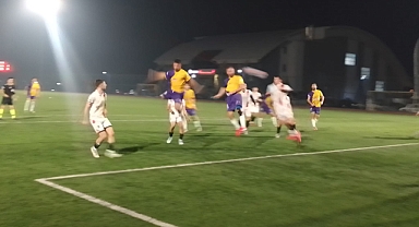 Bartın Gençlerbirliği zirve yarışını sürdürdü