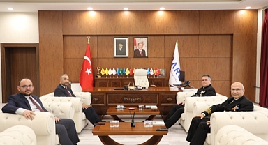 GARNİZON KOMUTANİ İLE MERKEZ KOMUTANINDAN ZİYARET