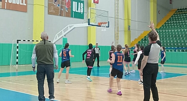 Genç Kızlar Basket maçları başladı