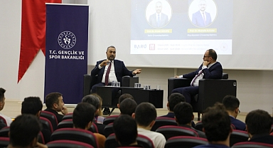 Rektörler Gençlerle Buluştu