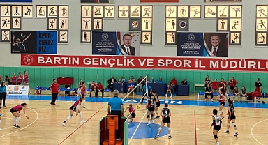 VOLLEY ACADEMY NEFES KESEN MAÇTA GALİP