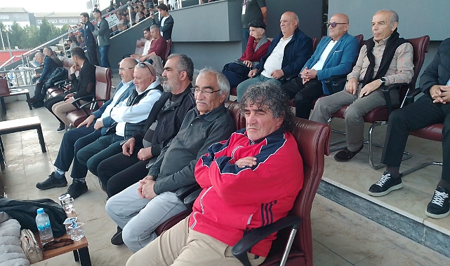 Yönetim tam kadro Kırşehir maçını izledi