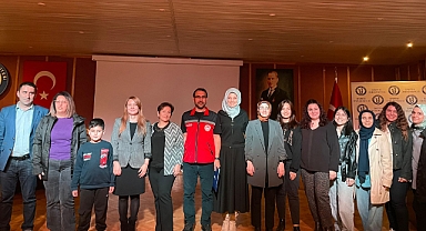 Zoonotik Hastalıklar Üzerine Farkındalık Eğitimi Düzenlendi