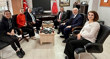 Akın'dan Eğitime Destek