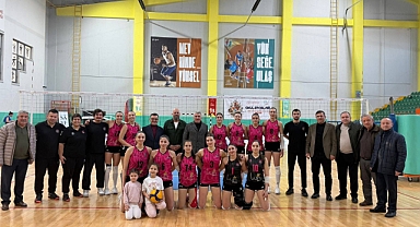 Kalaycı'dan Voleybol takımına destek