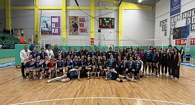 Turgut Işık Spor Lisesi şampiyon oldu