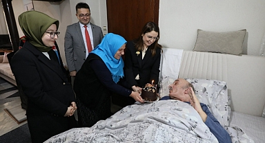 Vali'den Anlamlı Ziyaret