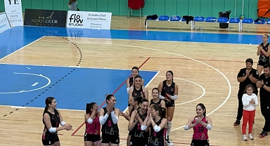 Bartın Volley Academy rakip tanımıyor