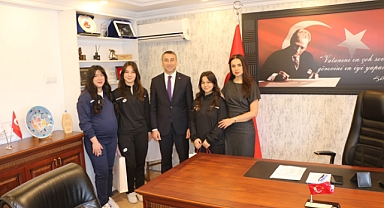 Başarılı sporcular'dan Akkaş'a ziyaret