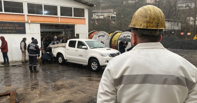 12 kişilik tahlisiye ekibi bölgeye gitti 500 madenci yardıma hazır bekliyor!