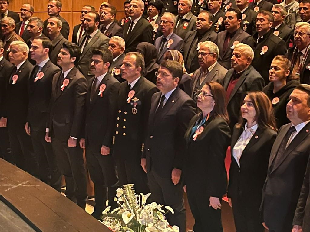 Destansı Zafer törenlerle kutlandı