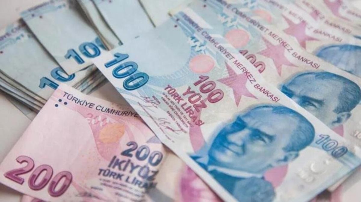 Emeklilerin bayram ikramiyesi belli oldu