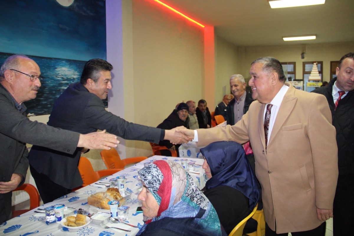 Fırıncıoğlu Abdipaşa’da iftara katıldı