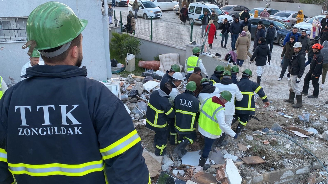 Vali Tutulmaz madencilere teşekkür etti