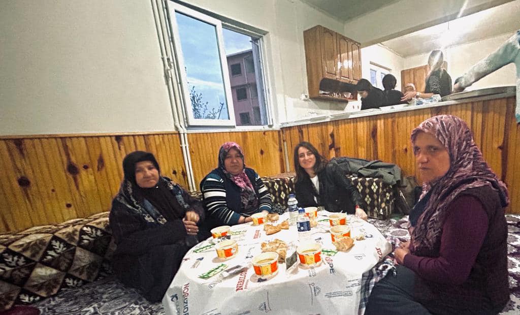 Bankoğlu, dün Kumlucalıların iftar sofrasına konuk oldu