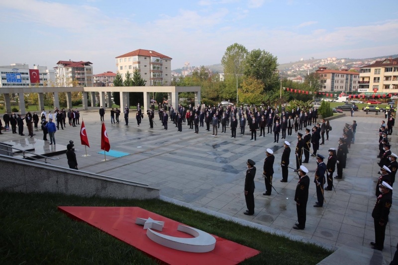 29 Ekim Cumhuriyet Bayramı, törenlerle kutlandı