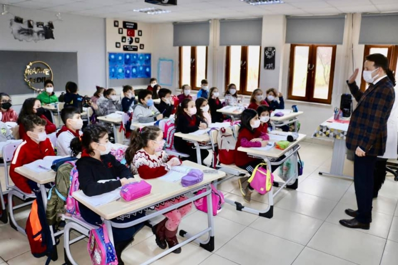 Acar, öğrencilere başarının sırlarını anlattı