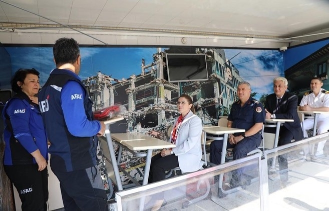 AFAD Deprem Simülasyon Tırı Bartın’da