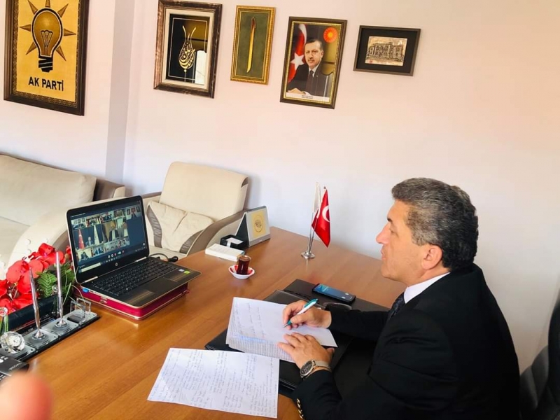 AK Parti İl Başkanları online toplandı