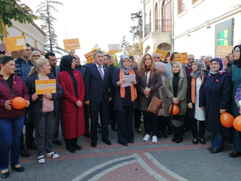 AK Partili kadınlar, kadına şiddete ‘dur’ dedi